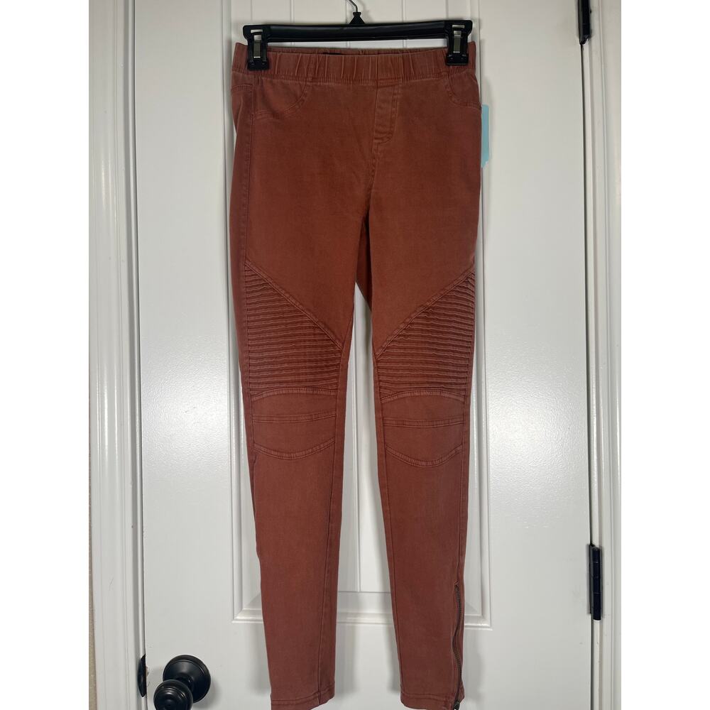BRICK RED JEANS